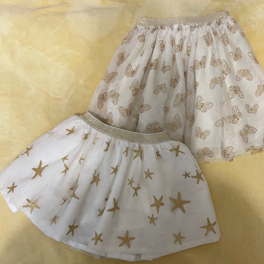 2 tulle skirts.